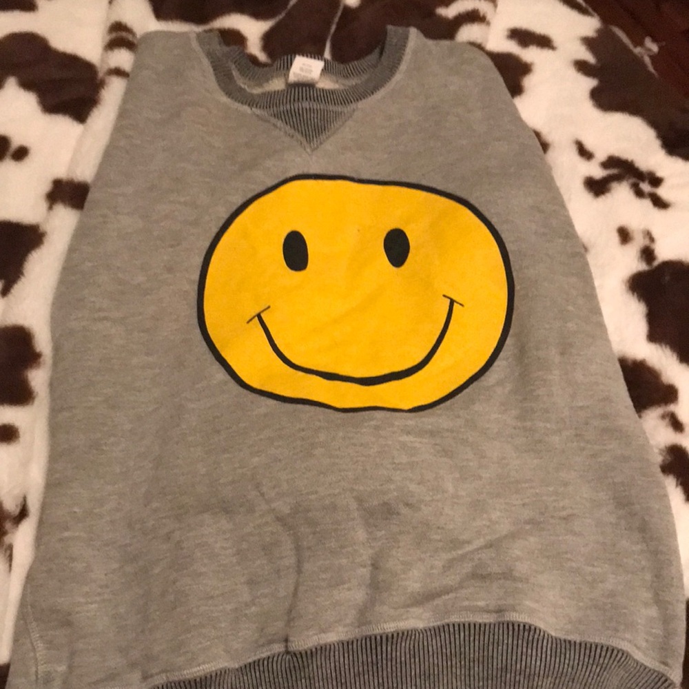 Size large smiley face sweatshirt